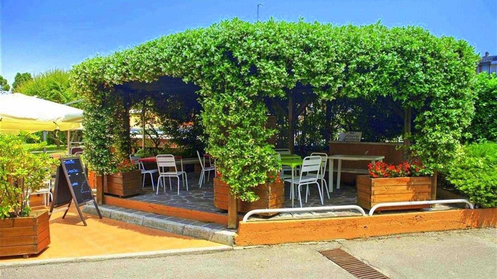 Cappuccini Appartments ペスキエーラ・デル・ガルダ エクステリア 写真